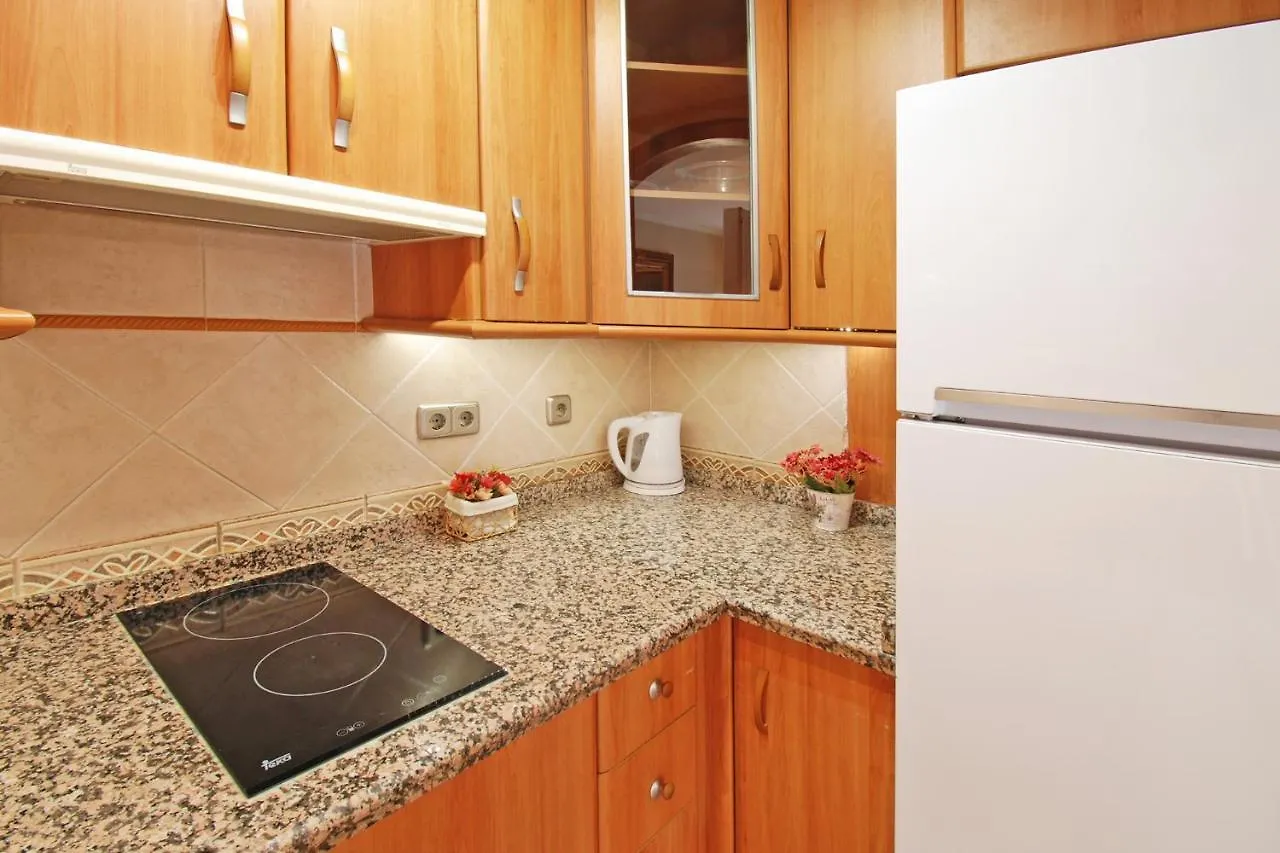 Apartmán Isla De Benalmadena 1, Jacuzzi, 80M From The Sea, Ac, Bbq, Private Parking, Big Terrace