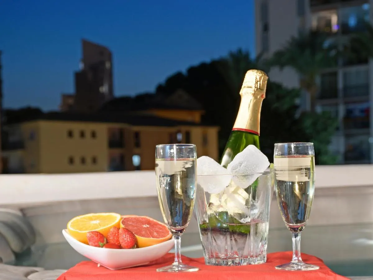 Apartmán Isla De Benalmadena 1, Jacuzzi, 80M From The Sea, Ac, Bbq, Private Parking, Big Terrace