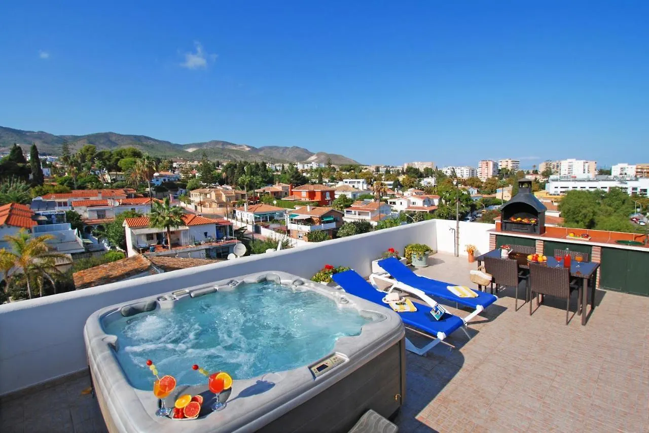 Апартаменты Isla De Benalmadena 1, Jacuzzi, 80M From The Sea, Ac, Bbq, Private Parking, Big Terrace