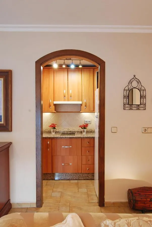Isla De Benalmadena 1, Jacuzzi, 80M From The Sea, Ac, Bbq, Private Parking, Big Terrace Apartamento